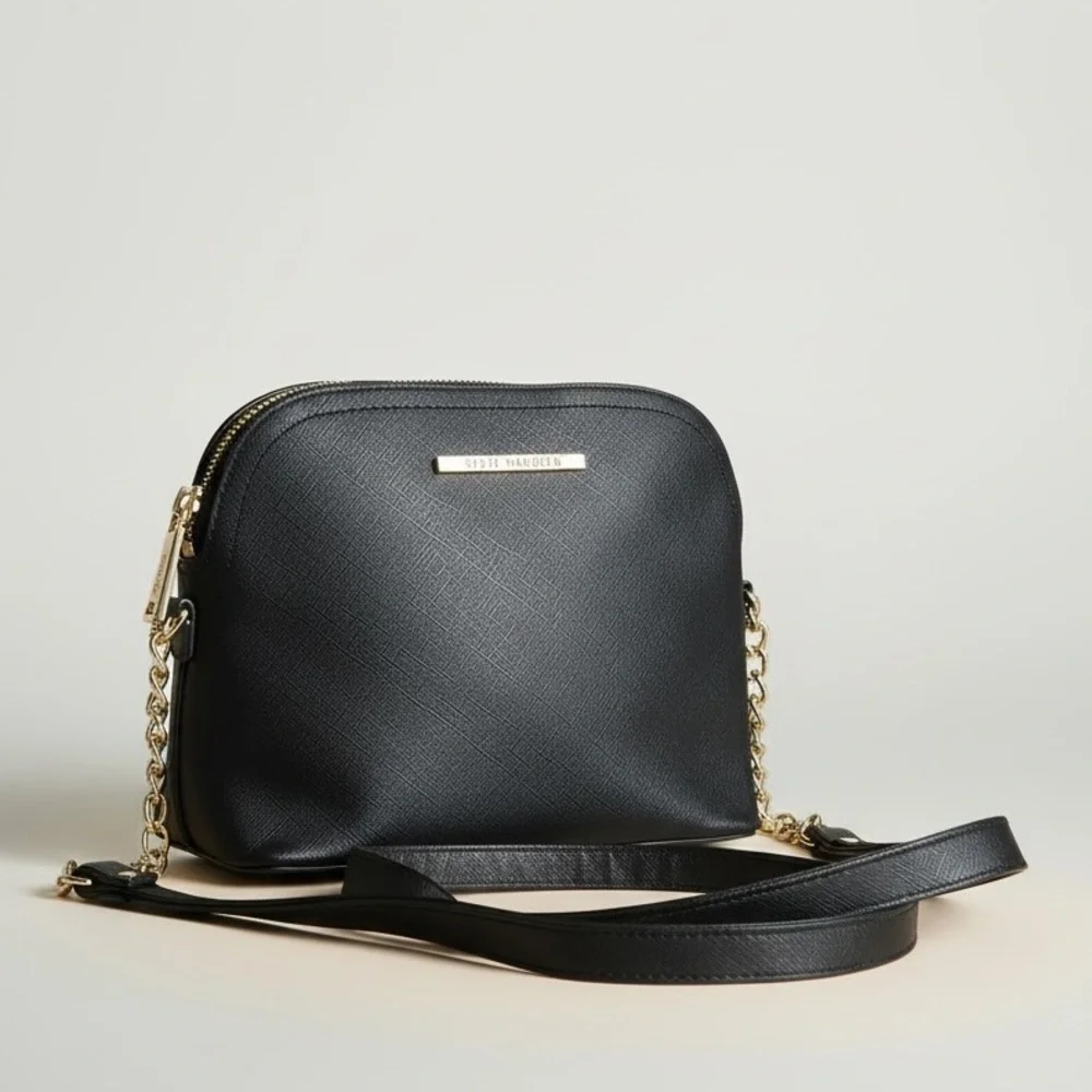 Steve Madden Black Saffiano Crossbody Bag w/ Chain Strap – EUC